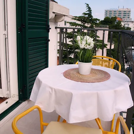 Апартаменты Issa