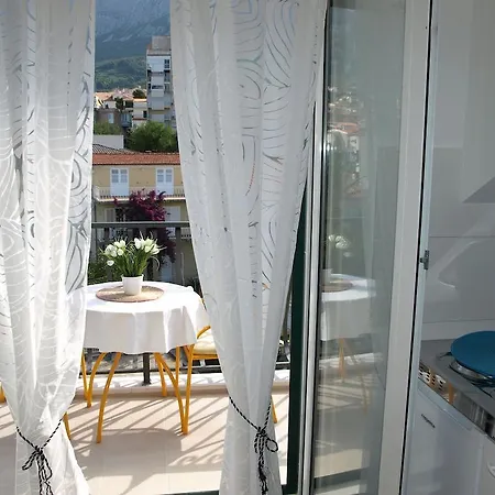 Apartment Issa Makarska