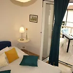 Issa Apartmán