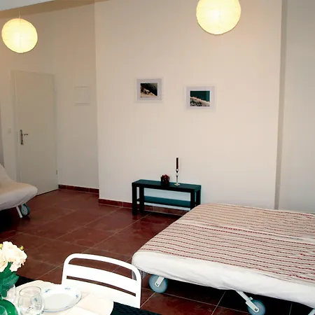 Issa Apartmán