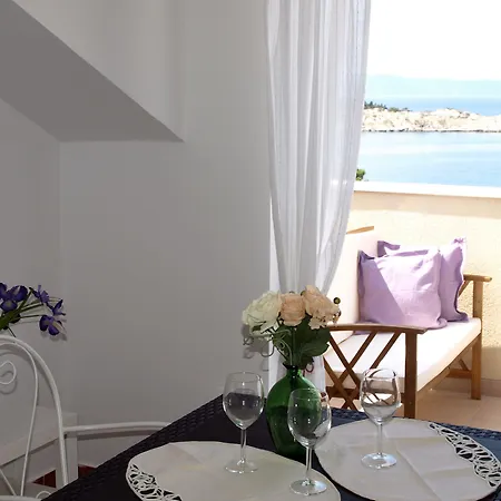 Issa Appartement Makarska