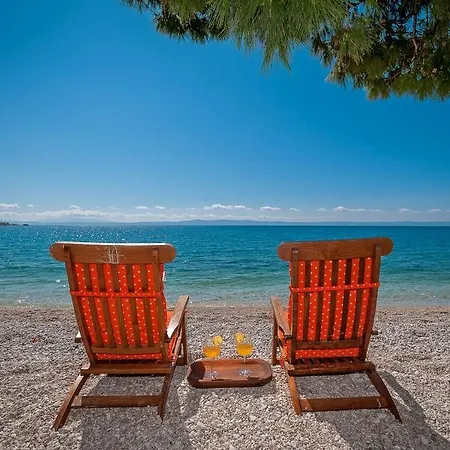 Apartment Issa Makarska