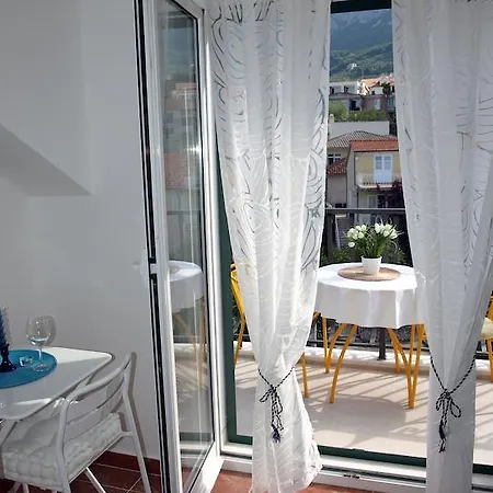 Apartment Issa