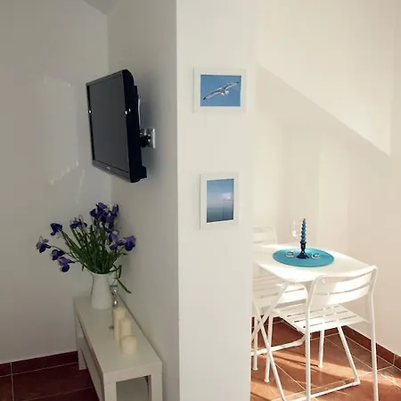 Apartment Issa *