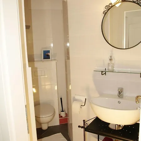 Issa Apartment Makarska