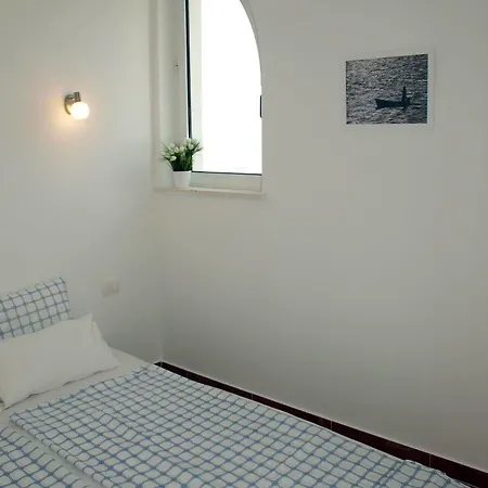 Apartment Issa *