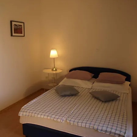 Apartment Issa Makarska